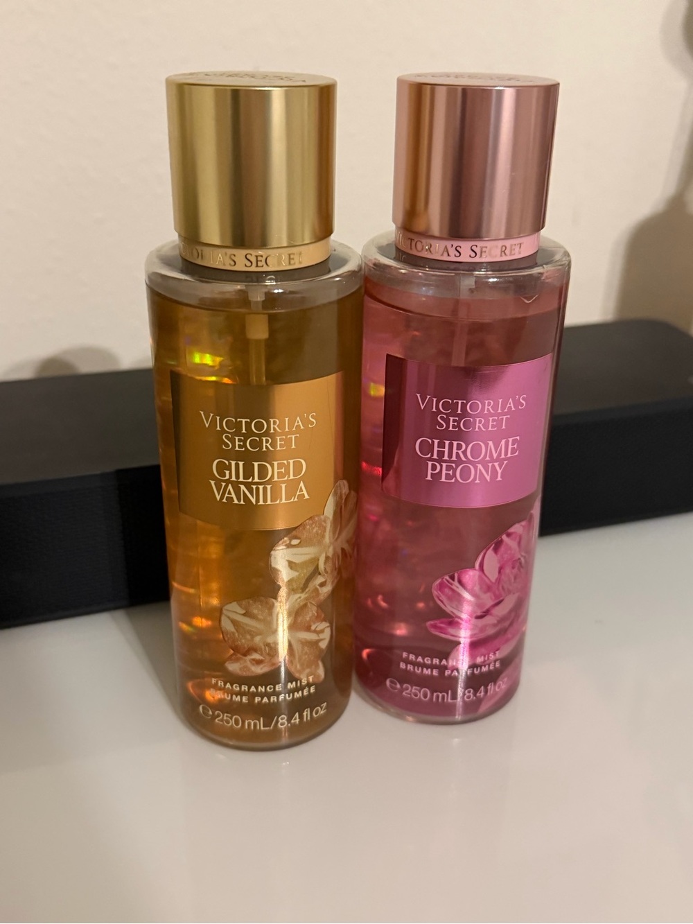 Victoria's Secret Gilded Vanilla & Chrome Peony Mist — Gold & Pink